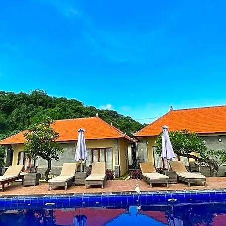 Cave Beach Bungalow