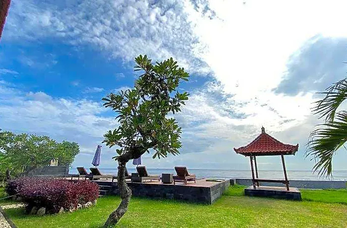 Cave بالي