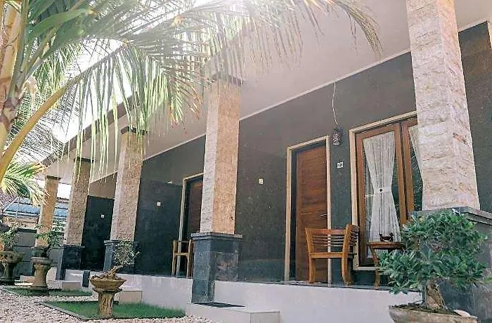 Cave فندق